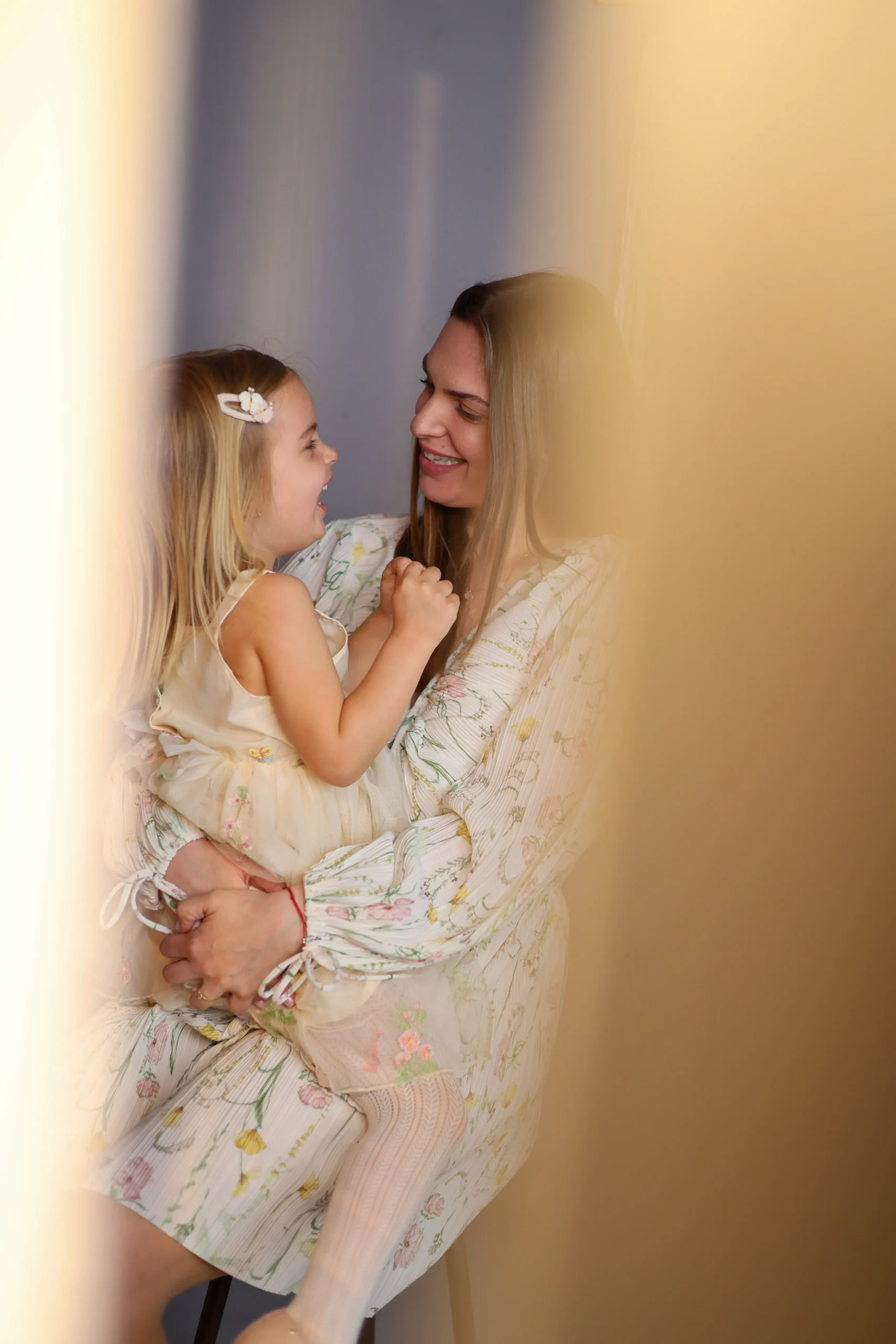 СЕМЕЙНА И БЪДЕЩИ МАЙКИ