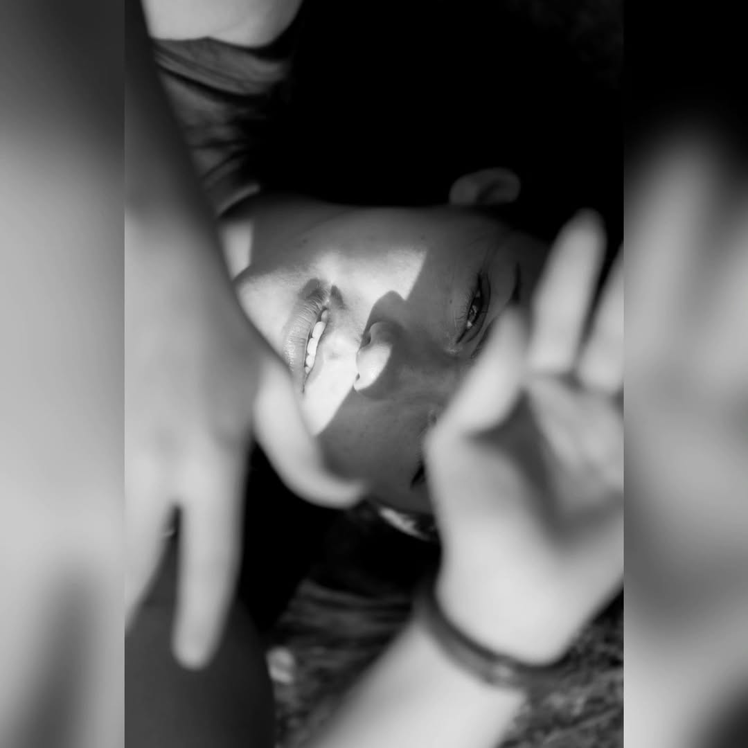 Where time slows down and every word blooms. 📖✨️