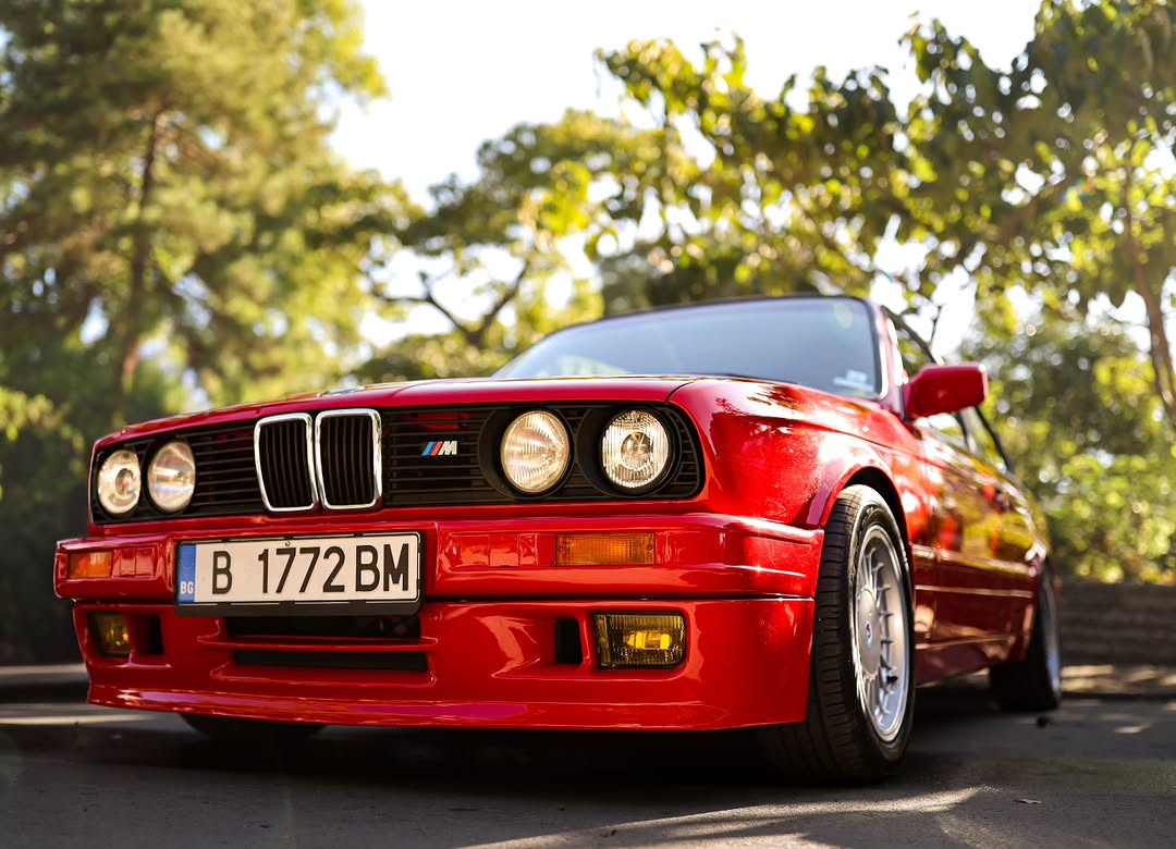 National Competition for Elegance of Retro Cars – Varna