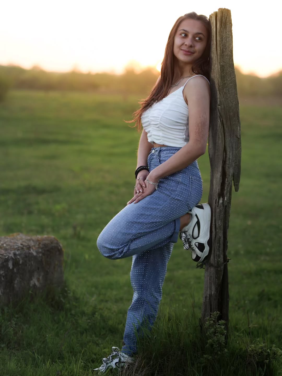 Golden hour, soft light, and a calm soul ✨